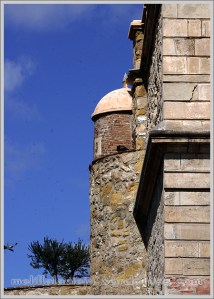Escudo Puerta marina