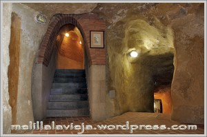 Melilla la Vieja, cuevas del conventico