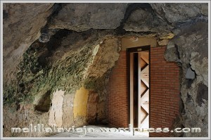 Melilla la Vieja, cuevas del conventico