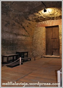 Melilla la Vieja, cuevas del conventico