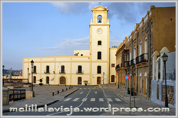 Melilla la Vieja, plaza de Estopiñán